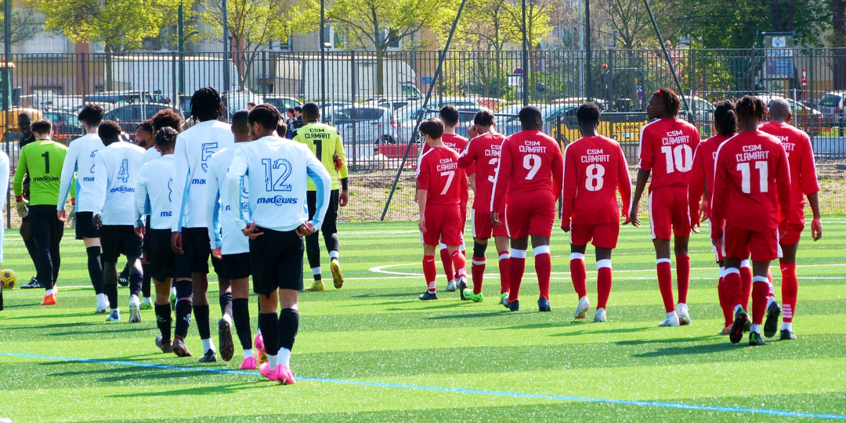 Le Racing s'est qualifié pour les demi-finales de la Coupe des Hauts-de-Seine grâce à une victoire (1-0) contre Clamart. Les joueurs de Tomas Matignon iront défier Saint-Cloud au tour suivant.