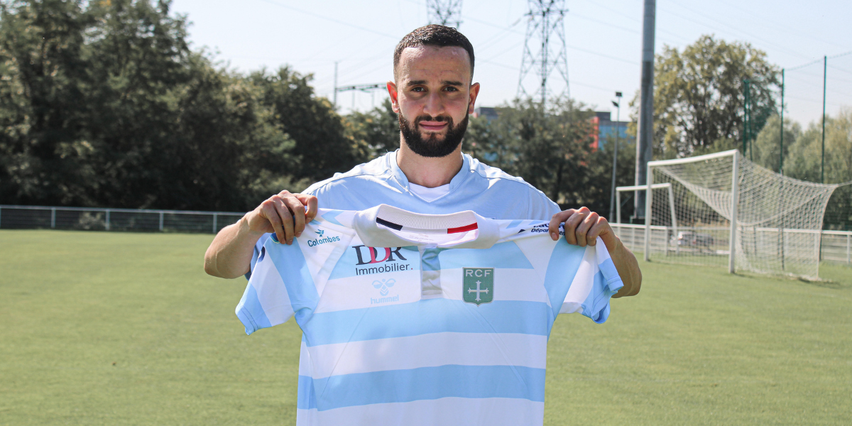 Mohamed Hamek rejoint le Racing, en provenance du Club Sportif Sedan Ardennes.